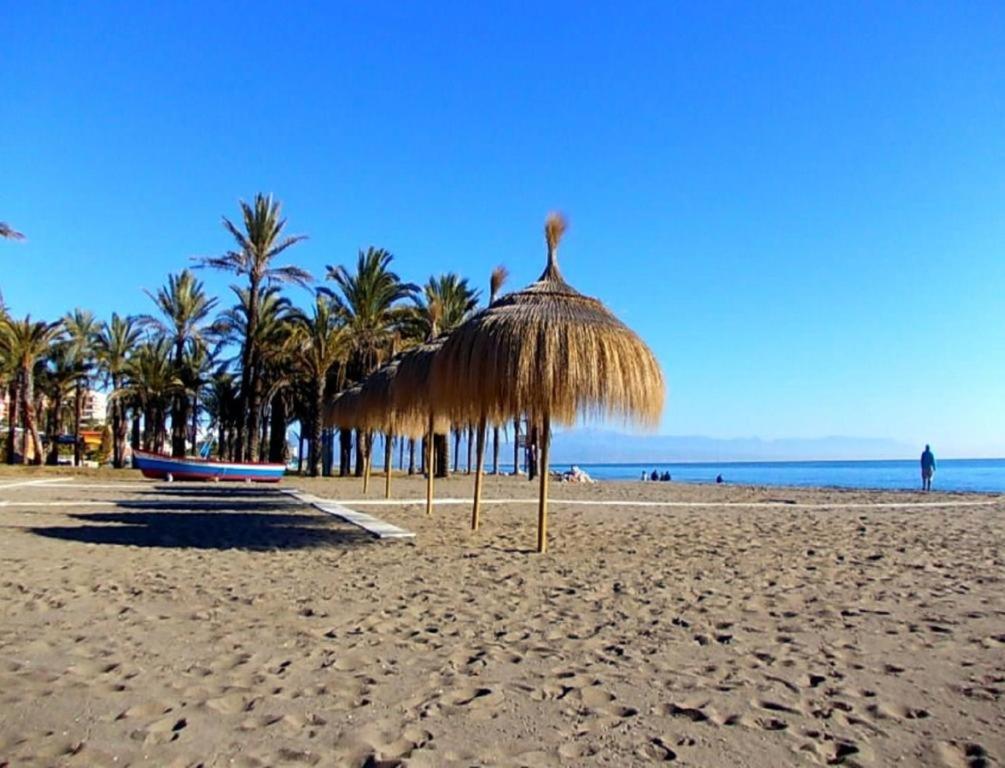 La Carihuela Lux Apartment Torremolinos Ngoại thất bức ảnh