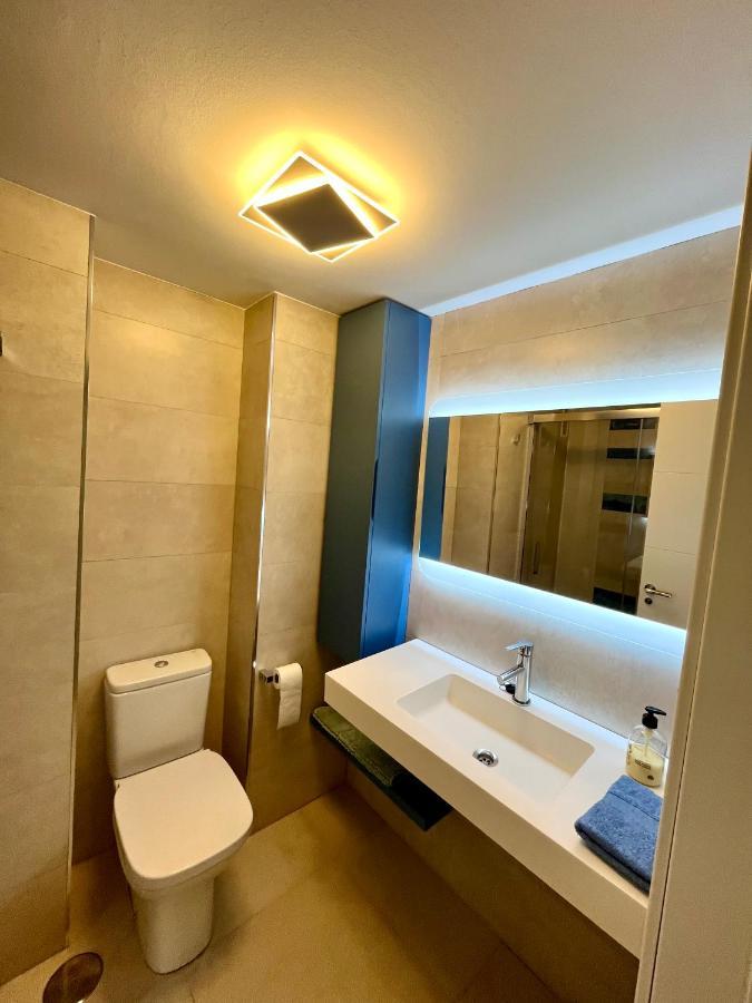 La Carihuela Lux Apartment Torremolinos Ngoại thất bức ảnh